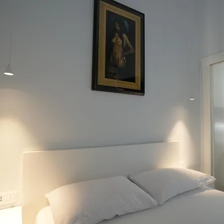 Con Bagno In Posizione Strategica * Rom