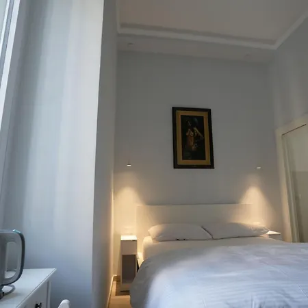 Konukevi Con Bagno In Posizione Strategica